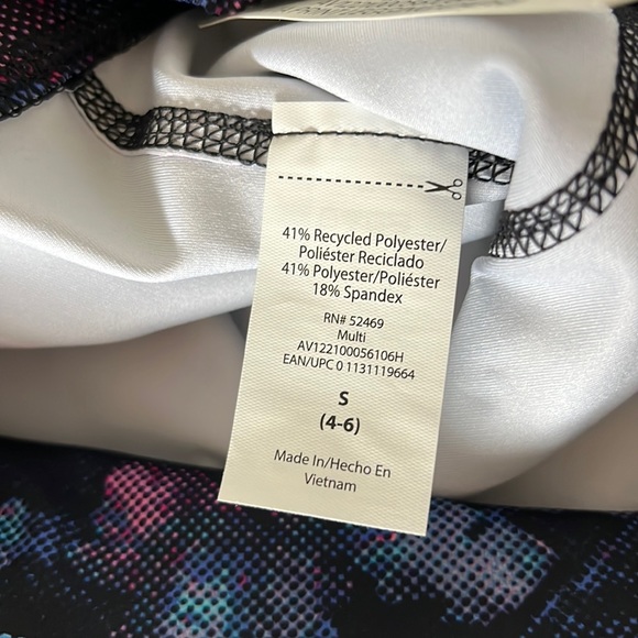 Avia Women's Active Performance
Legging Capri Pants Size S (4-6) Multi Color - Picture 11 of 12